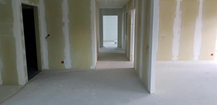 Travaux de décapage de sol en PVC Chambéry